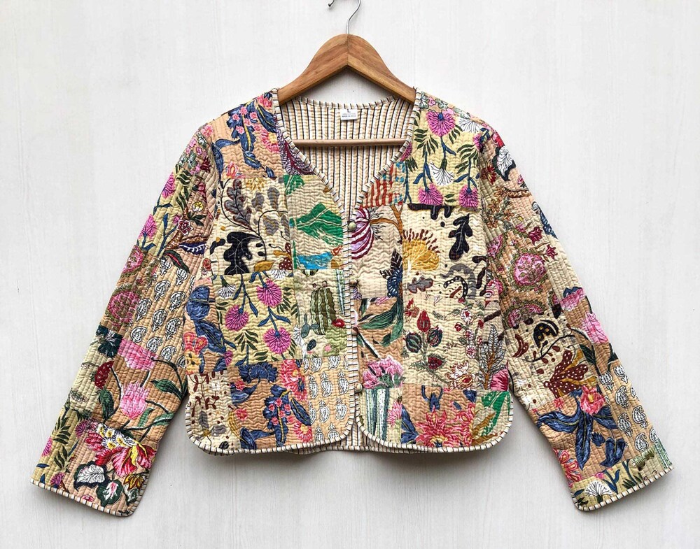 Bridesmaid Jacket Patchwork Quilted Jackets Cotton Floral Bohemian Style Fall Winter Jacket Coat Vintage Boho Quilted Reversible Kantha Jacket For Women Girls Short Jackets