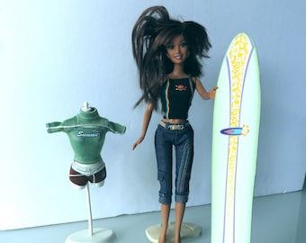2004 CALI GIRL Christie doll NRFB Barbie California Beach