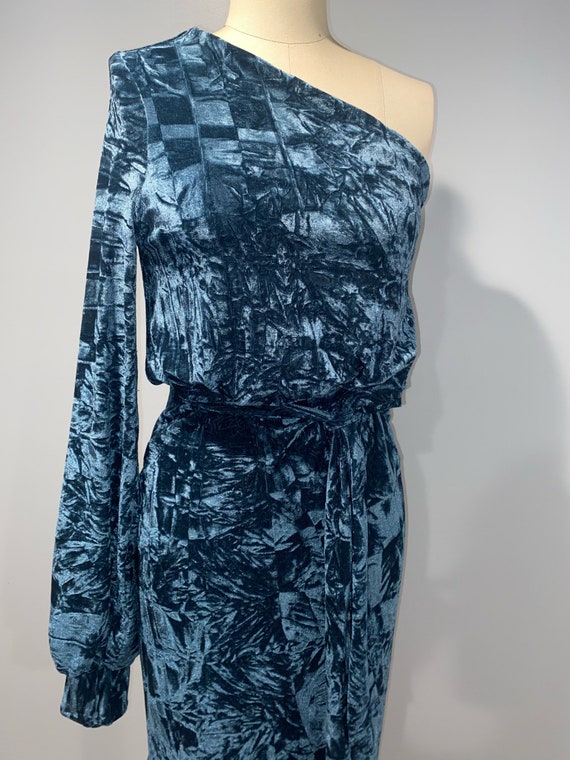 blue crushed velvet dress One Sleeve Midi Day Easter Sunny Fashion, Girls Dress, Loosely Fitted your height:5 Feet 3