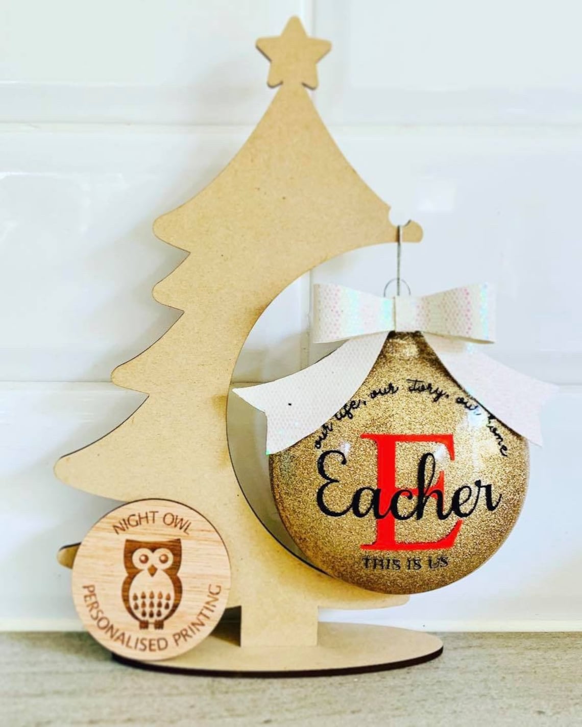 Christmas Bauble Stand / Christmas Bauble Holder / Fits up to Etsy