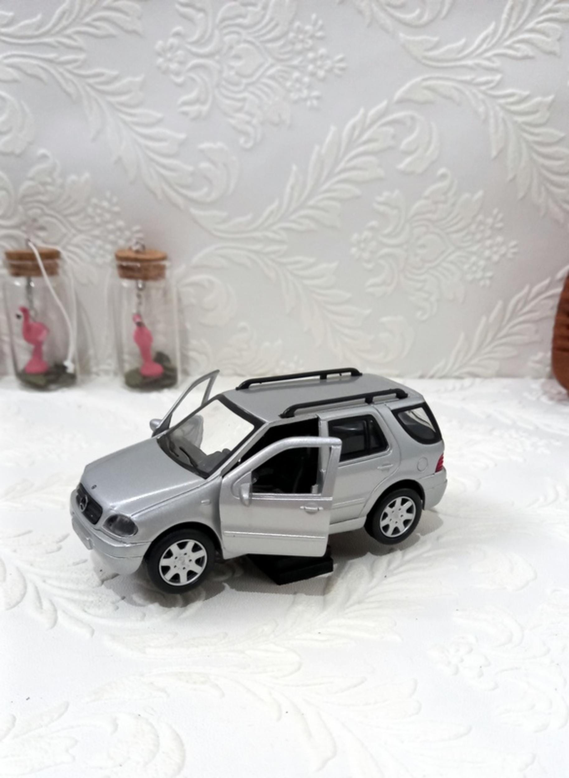 Miniature Mercedes ML 320 Blanc - Siku 1095 - Voiture Métal - Occasion Bon état