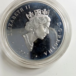 Vintage 20 silver Canadian 1992, Canadian dollar Queen Elizabeth