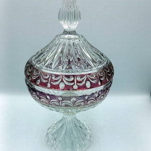 Bowl  candy crystal with its lid