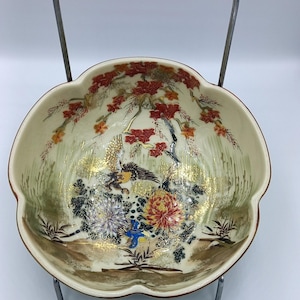 Vintage Satsuma Japanese bowl for decoration