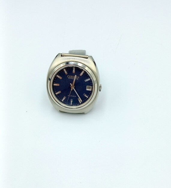 Vintage NOS Citizen Automatic Wristwatch With Its Own Gem vintage-nos-citizen-automatic-wristwatch-with-its-own-gem