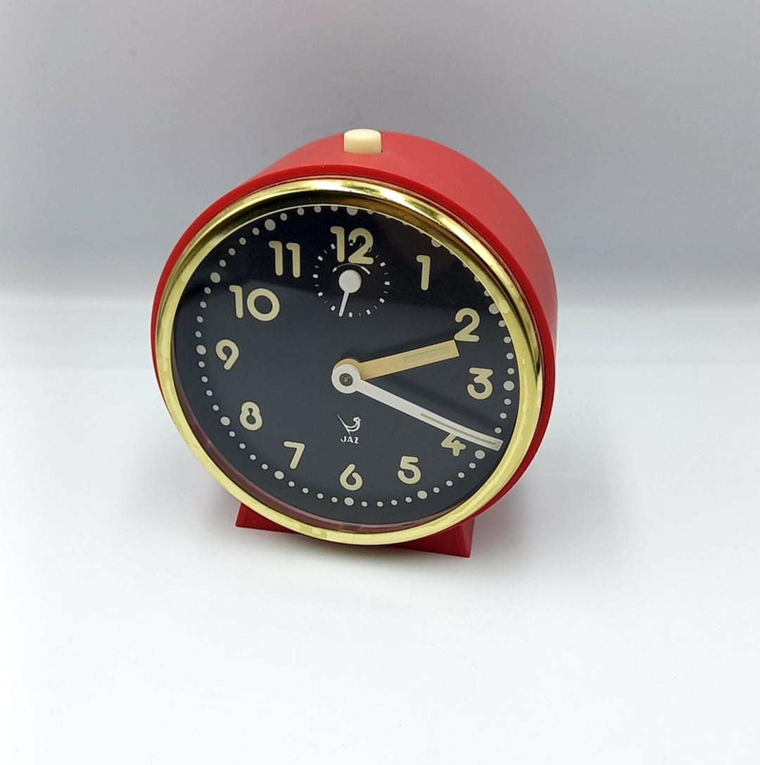 vintage-jaz-red-table-clock-mechanical-desk-alarm-clock-etsy