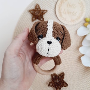 Puppy dog Baby rattle , Crochet labrador baby rattle unisex first toy, Baby toy dog new parent gift