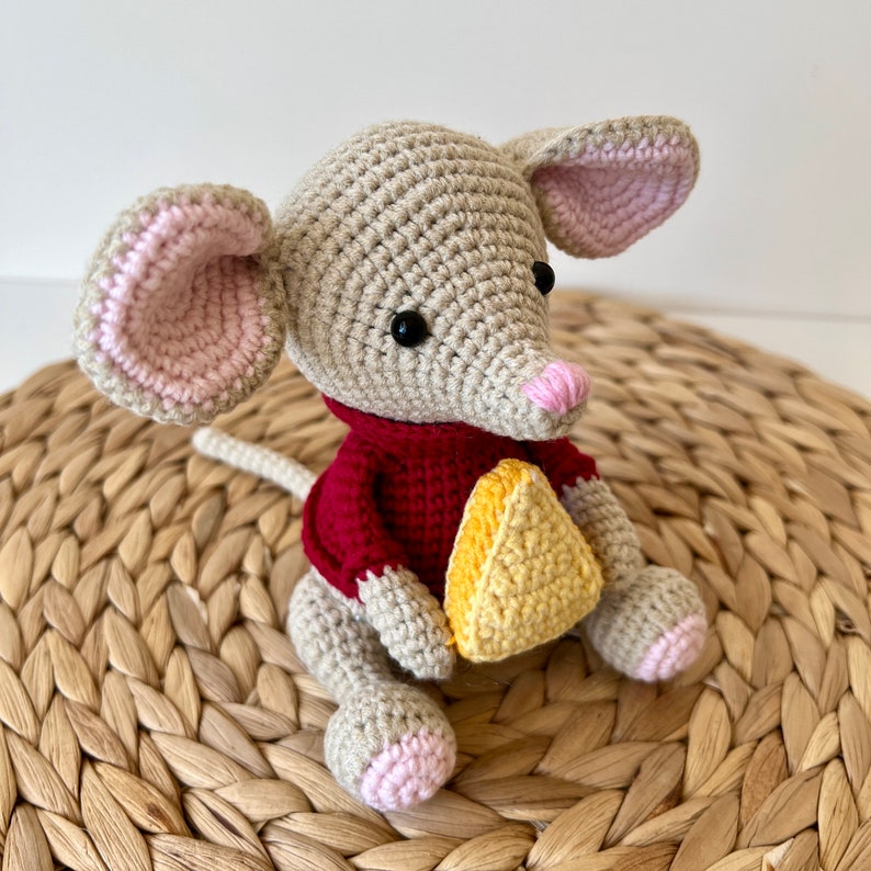 Personalization Crochet mouse toy , Crochet mouse stuffed animal amigurumi toy image 9