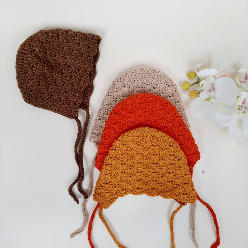 Crochet Baby Bonnets, newborn bonnet photography, boho baby shower gift, Expecting unisex baby bonnet 0-3 month image 2