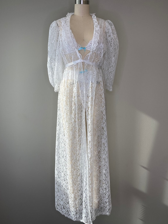 Romantic White Lace Robe