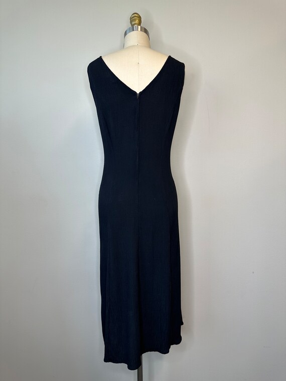 Black Crinkle Sleeveless Dress - image 6