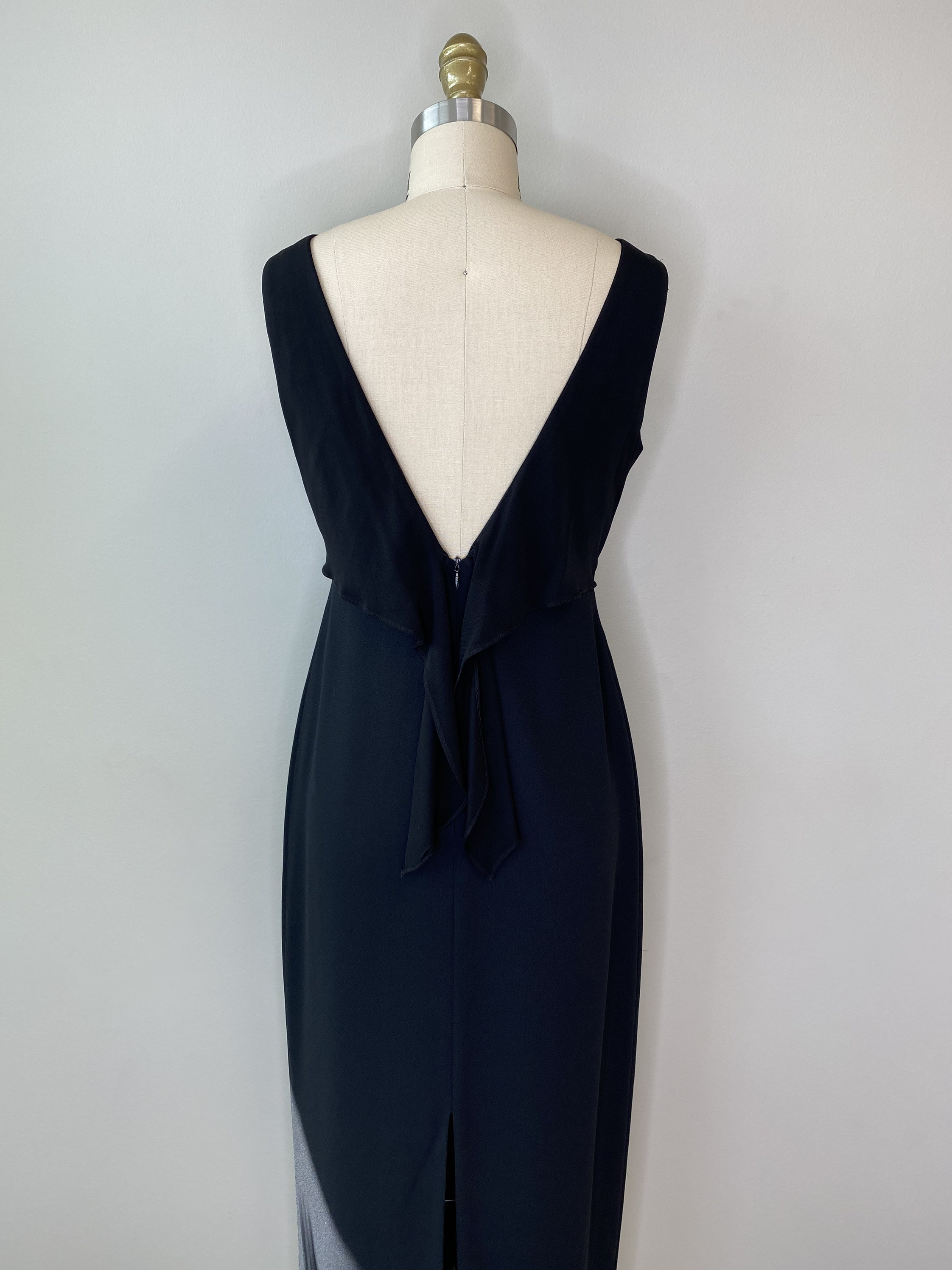 Vintage Laundry by Shelli Segal Long Black Evening Gown With Back Ruffle  V-neck