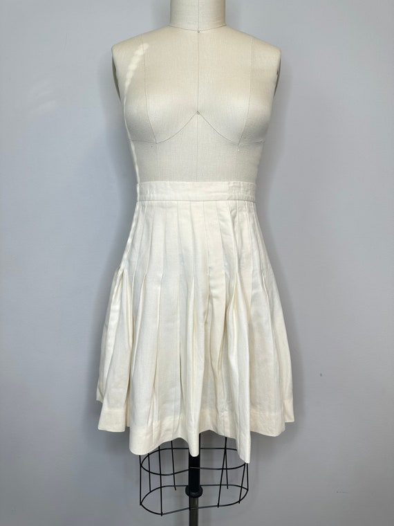 Liz Claiborne Collection Cream Pleated Skirt