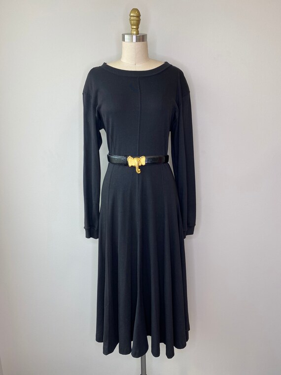 Black Shoulder Pad Thick Dress Black Shoulder Pad Thick Dress