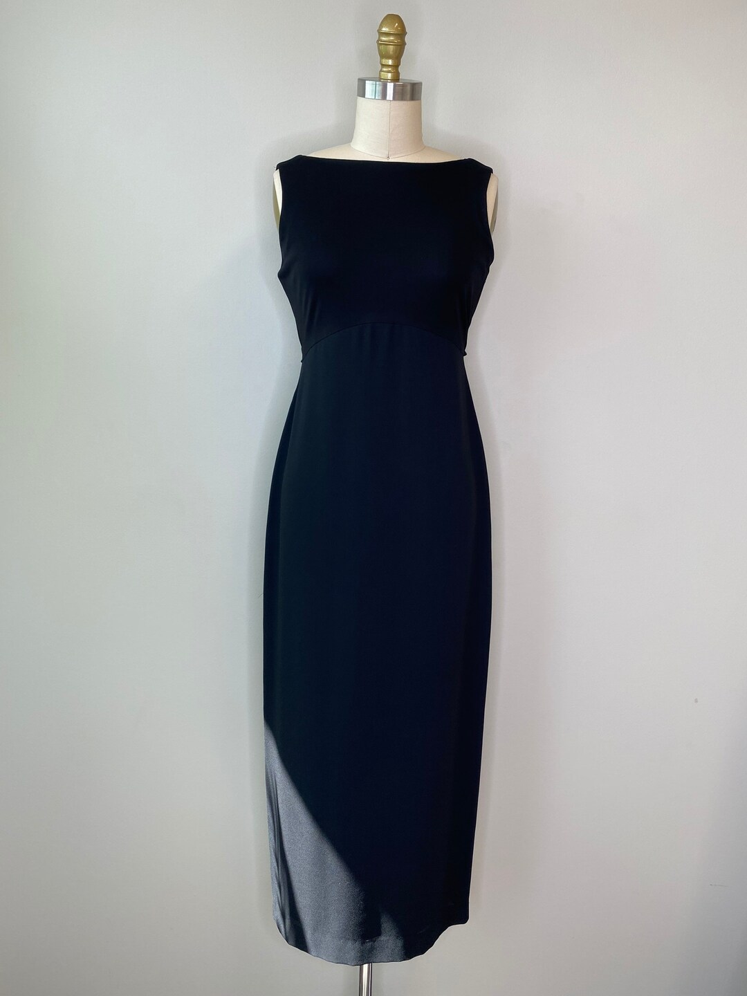 Vintage Laundry by Shelli Segal Long Black Evening Gown With Back