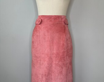 Falda lápiz de ante rosa