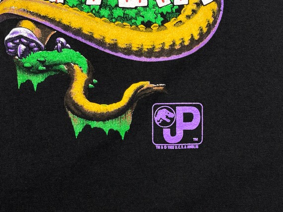 Vintage Jurassic Park Shirt 90s Movie Promo Dinos… - image 4