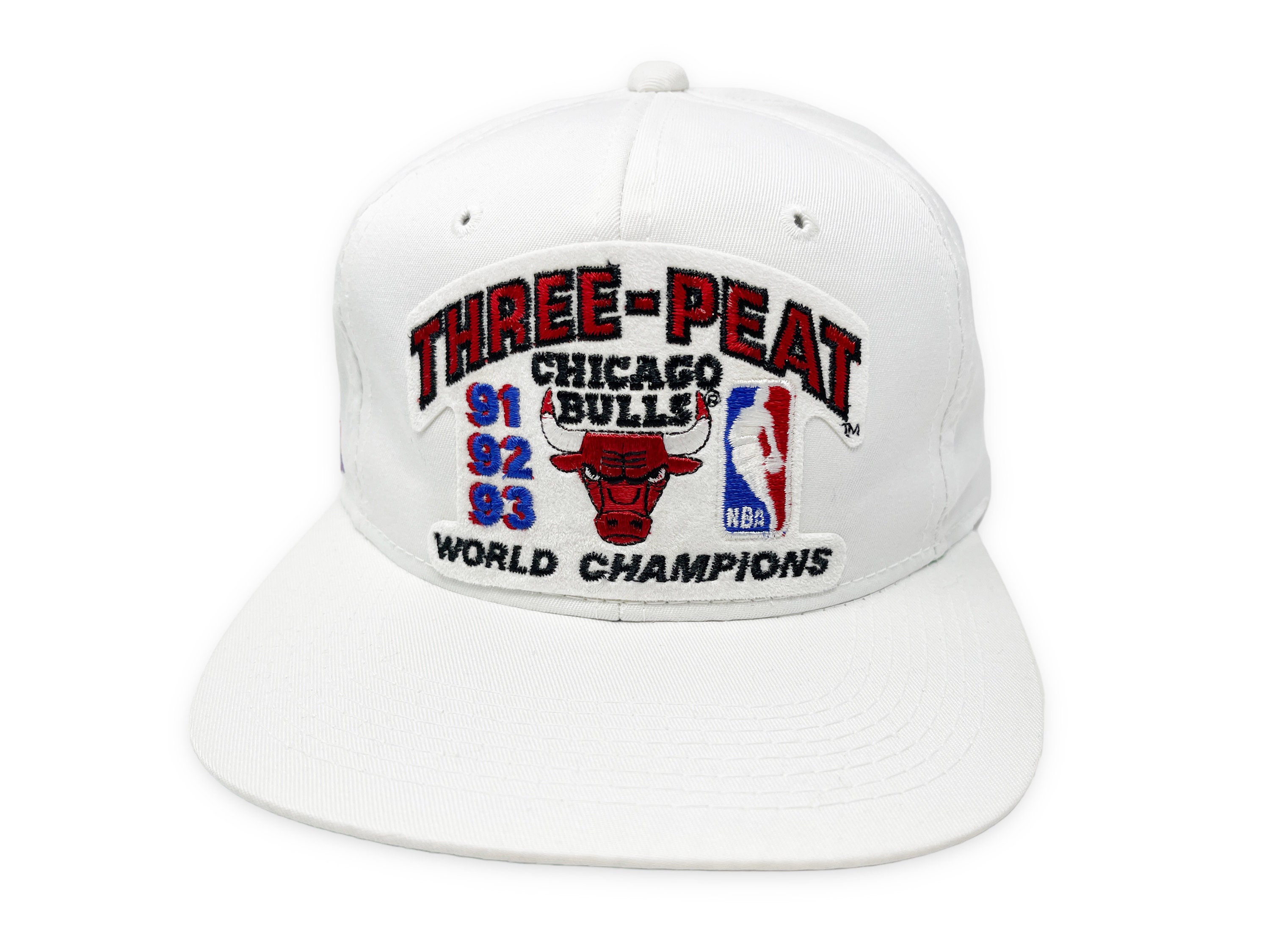 Fake Logo Athletic 1997 NBA Chicago Bulls Champions Snapback Hat - Black