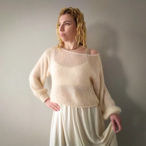 Свадебная накидка, укороченный свитер, мохеровый свитер