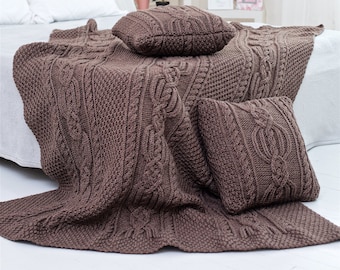 Stunning Cable Knit Blanket, Chunky Knit Blanket, Hand knitted throw blanket