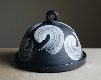 Hakeme handmade stoneware ceramic butter dish