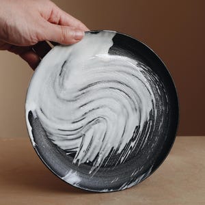 Hakeme handmade stoneware ceramic plate