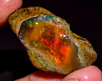 Opal Rough, Ethiopian Opal Raw, Loose Gemstone Oil Opal Rough, Crystal Opal Raw, Natural Big Opal Raw, Oil Opal Raw, 66.50 Ct 41X22X15 R-285