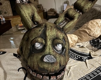 Ręcznie robiona maska cosplay Springtrap