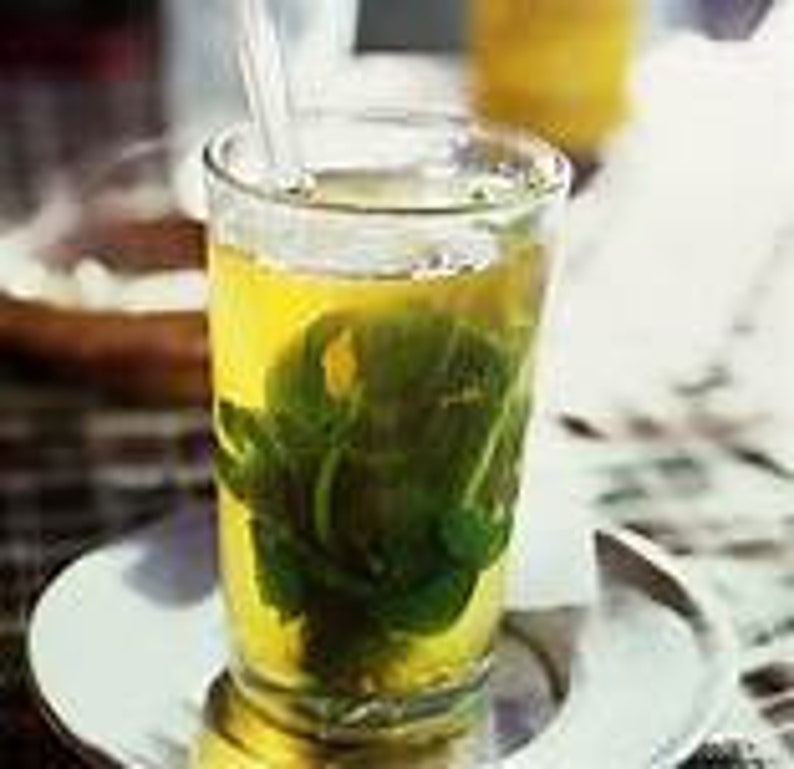 Mélange marocain de thé vert à la menthe biologique Thé rafraîchissant à la menthe verte et à la poudre Feuilles mobiles, infusion artisanale 1 oz, 2 oz, 3 oz image 2