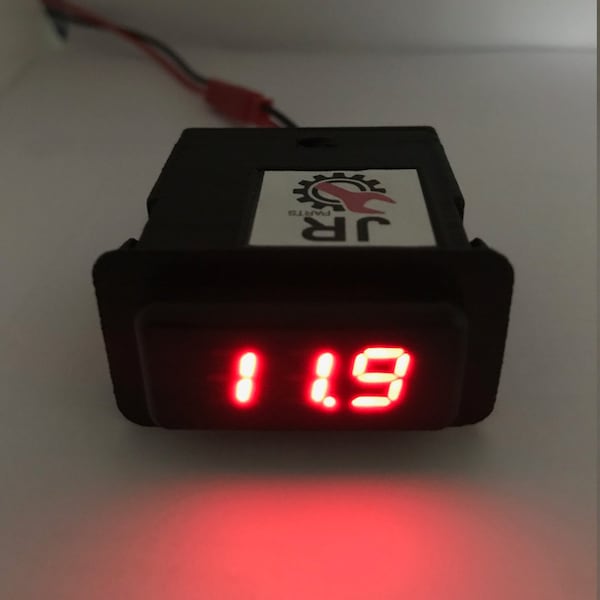 VOLTMETER Digital e30 e24 e28  ******* RED *******