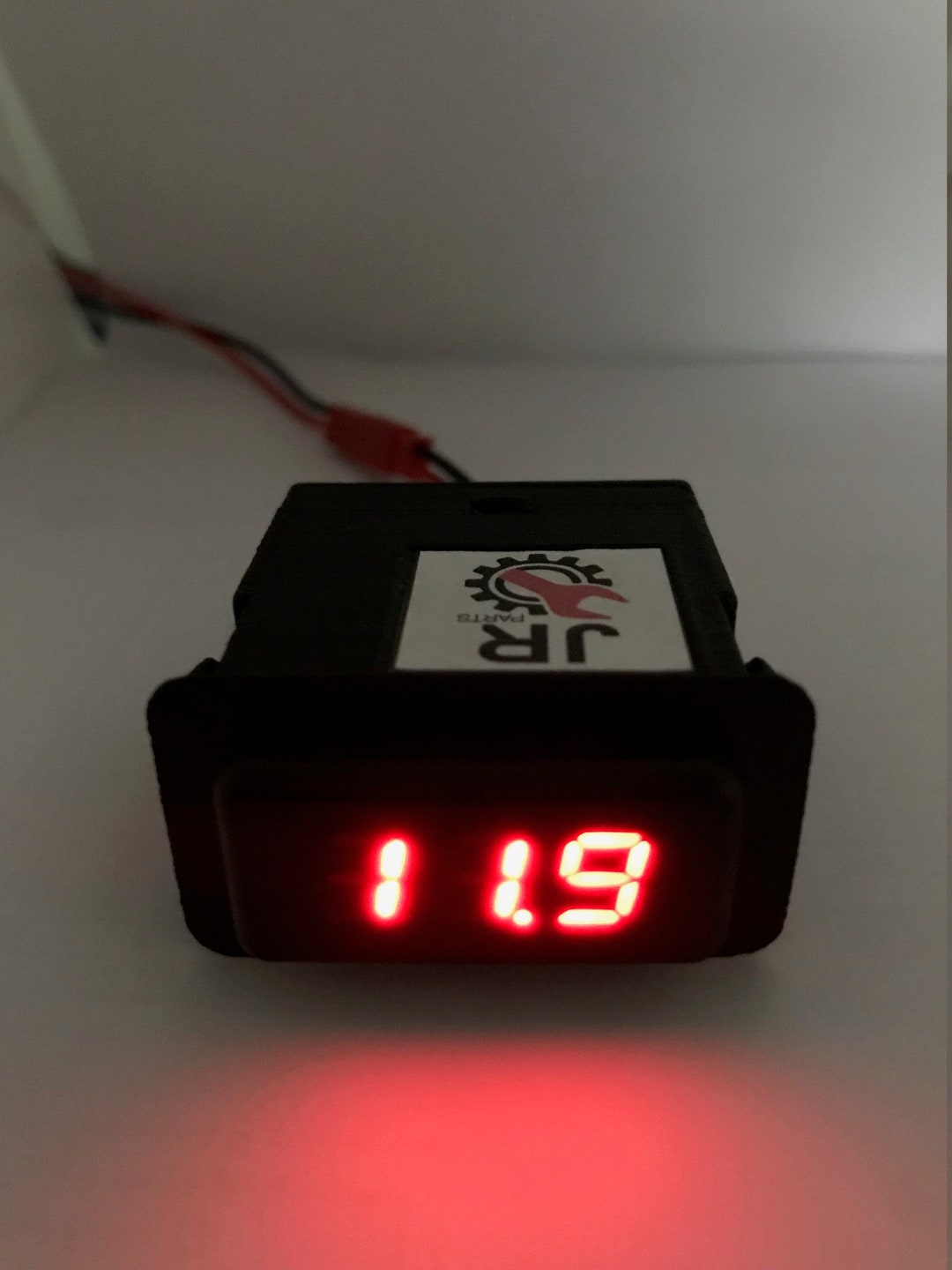 BMW E24 E28 E30 デジタルボルトメーター 電圧計 BMW VDO 計器パネル 12V ドイツ製 E30 イーター用 Yahoo!オークション