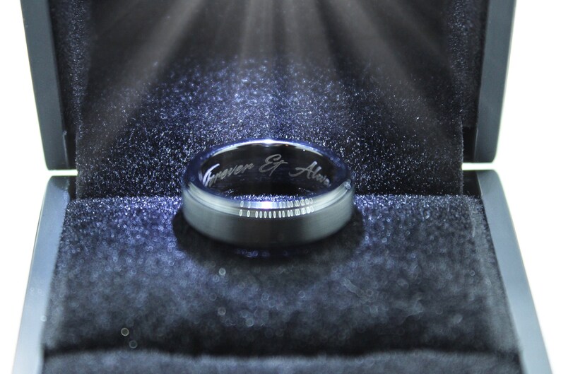 Tungsten Ring Yellow Gold 18K 4mm Gold Rings For Women And Men Wedding Band Hammered Gold Wedding Ring Engagement Ring Promise Ring