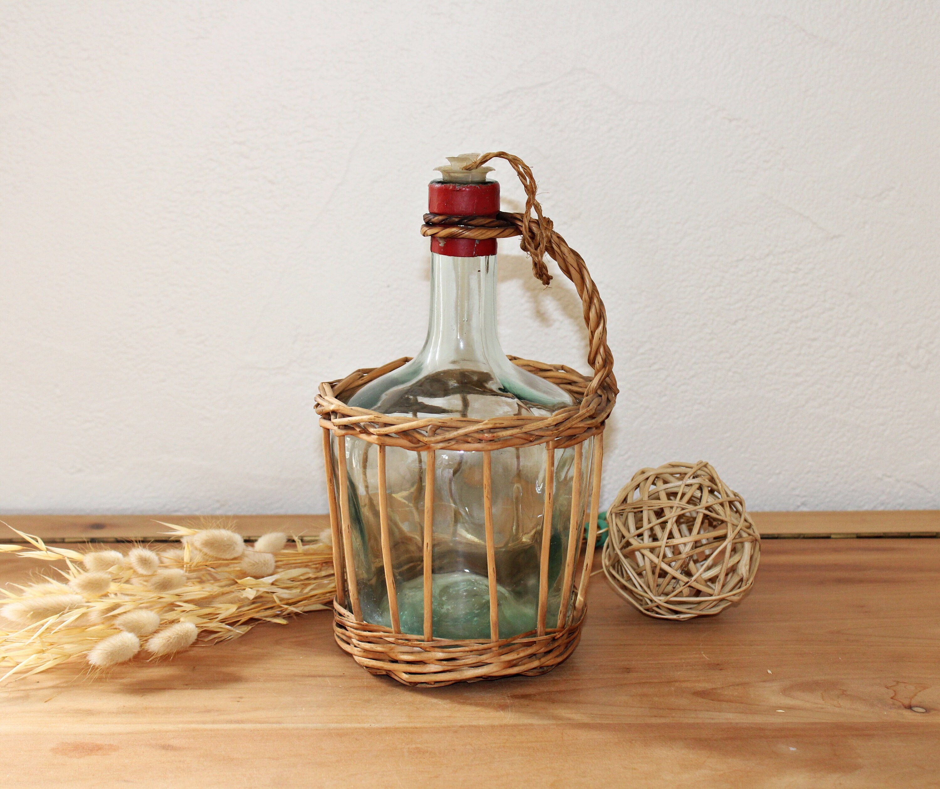 Petite Dame Jeanne Vintage Dans Son Habit d'osier - France 1950