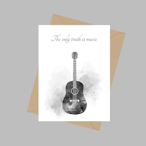 De enige waarheid is muziek, A5 wenskaart, citaat, akoestische gitaar, inspirerend, instrument, gitarist, muzikant, geschenk, zwart-wit