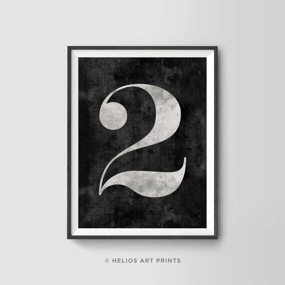 Classic Number Two Print. Distressed 2 Classic Typeface Number