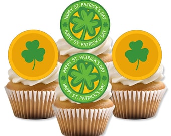 Adornos comestibles para cupcakes del Día de San Patricio con tréboles y decoraciones para fiestas irlandesas.