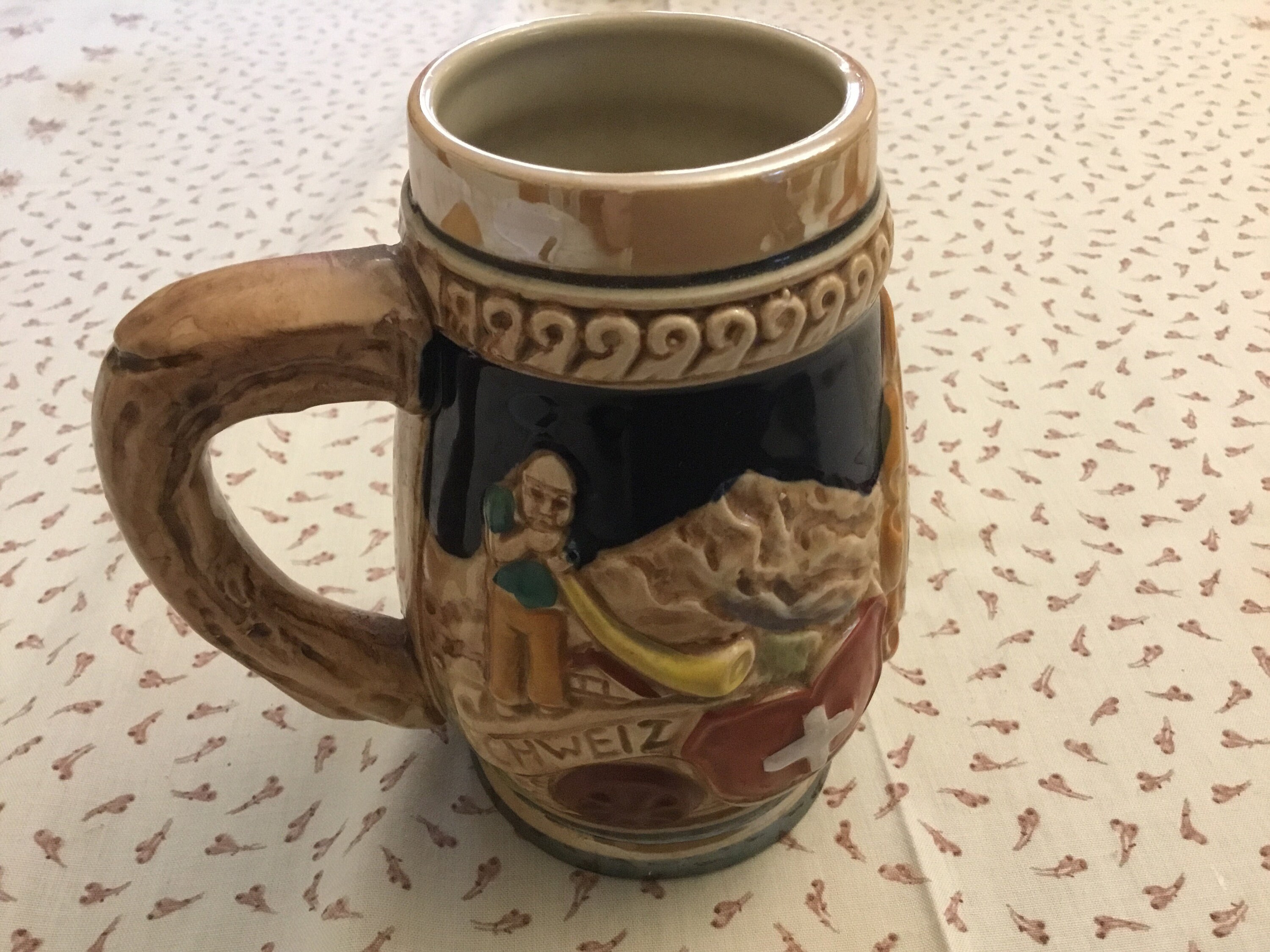 Chope à Bière Décor Suisse .