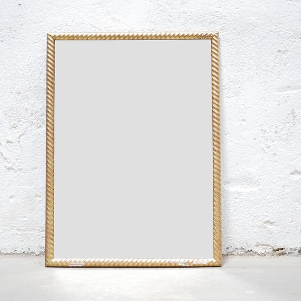 Miroir ancien en bois doré 70cm x 52cm