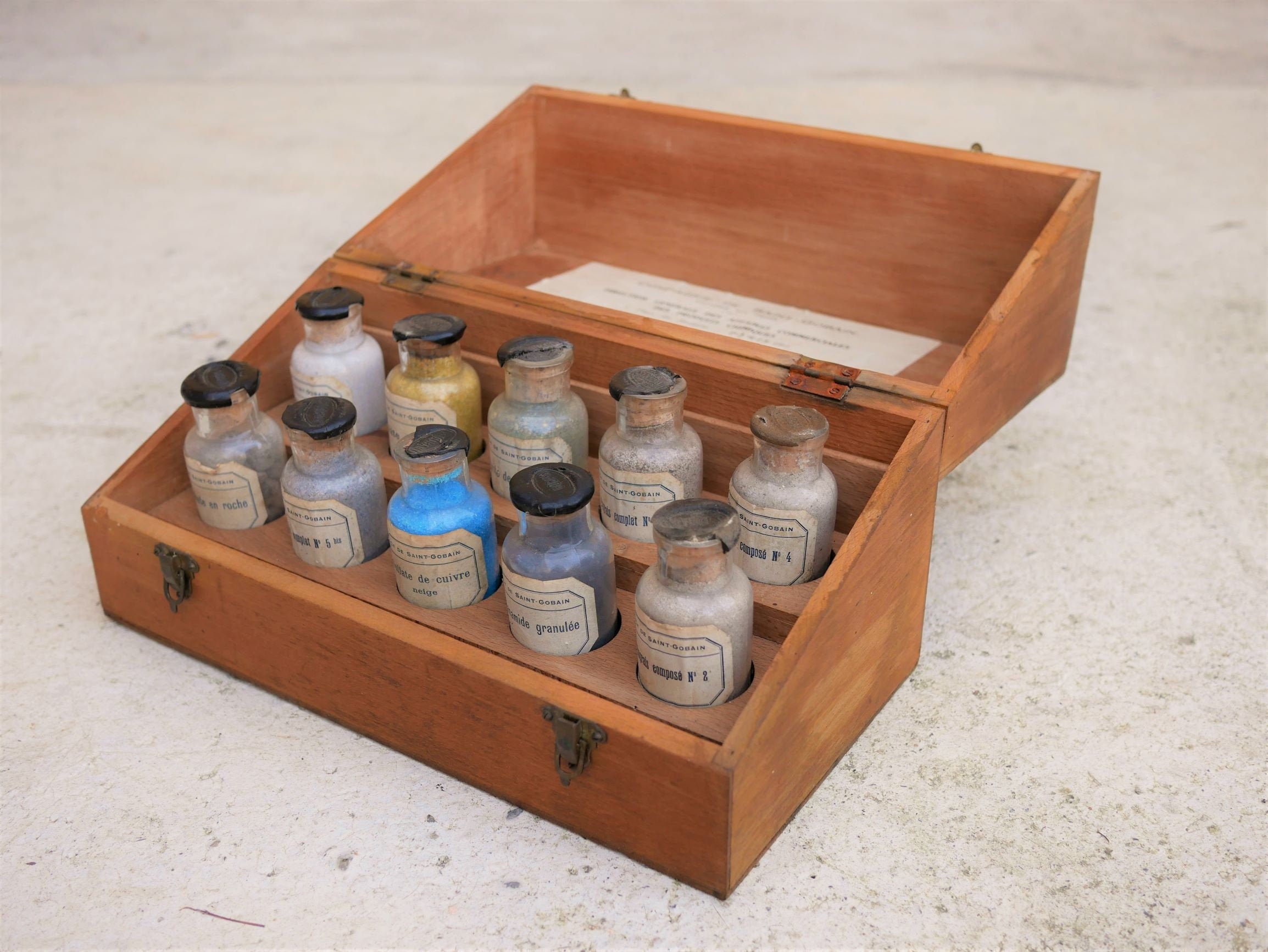 Coffret Vintage, Musée Scolaire Engrais et Produits Chimiques