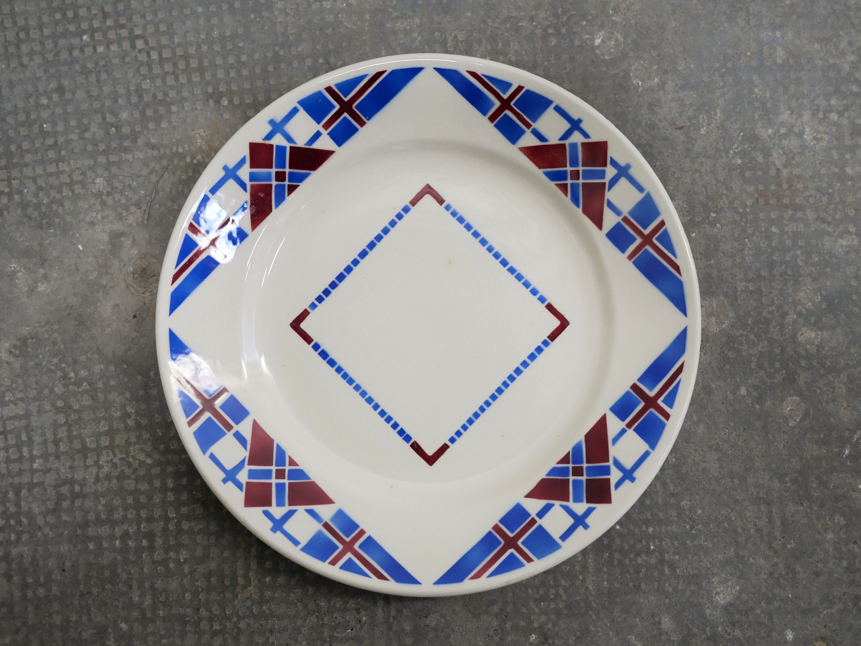 Série De 8 Assiettes