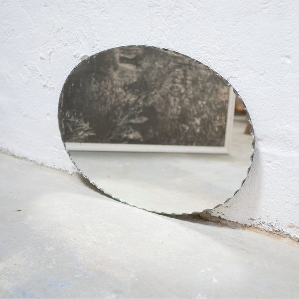 Mirror beveled art deco oval 43cm x 61cm