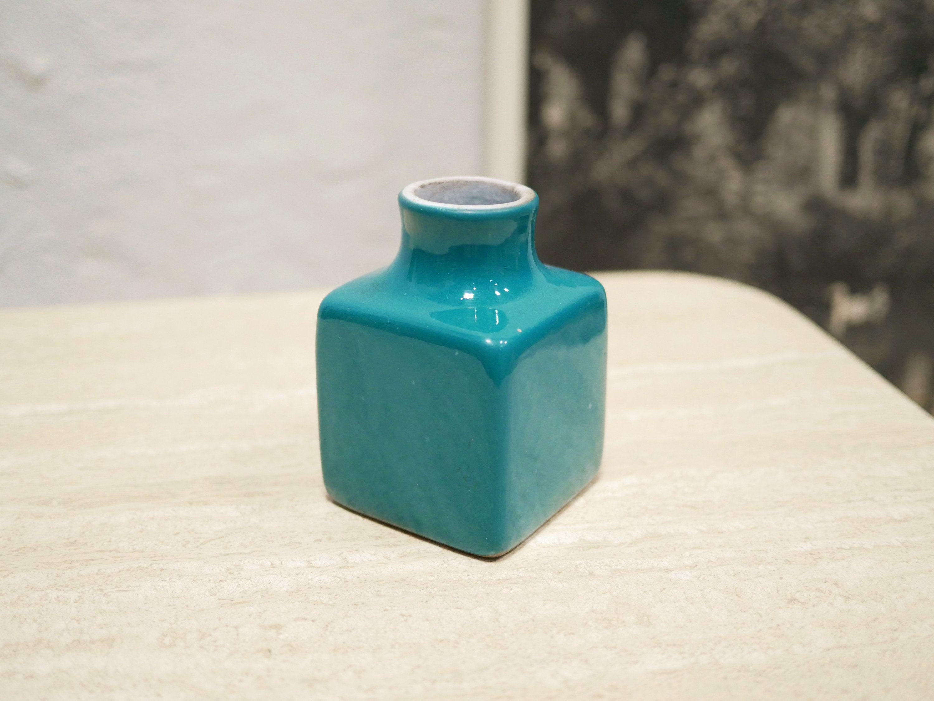 Vase Vintage en Céramique Émaillée Bleue Par Jacques et Dani Ruelland
