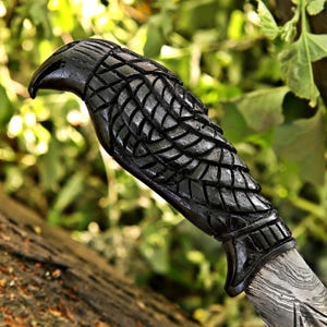 Cuchillo vikingo Bowie hecho a mano, cuchillo de caza de acero de Damasco, regalo elegante para él, regalo de cumpleaños y aniversario para esposo, novio, regalo del Día del Padre imagen 12