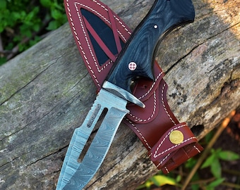 Handmade Bowie knife Hunting knife Damascus knife Elegant gift for him birthday & Anniversary gift gift for dad birthday Anniversary gift