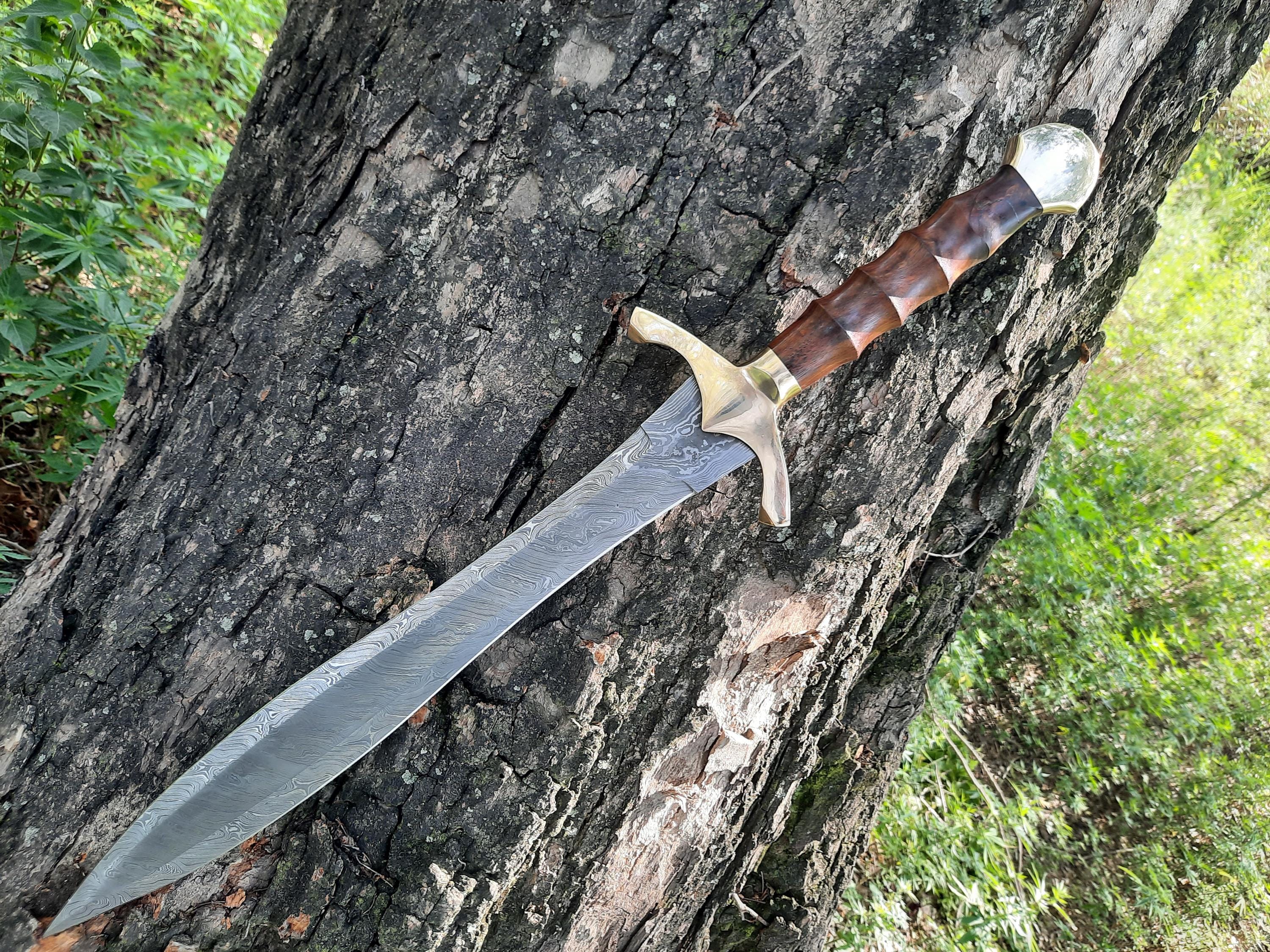 Elegant Damascus Master Sword - Roman Short Viking Sword - Gift
