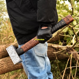 Hamer viking hamer smid hamer gegraveerd hamer viking cadeau voor hem Verjaardag verjaardag vaderdagcadeau Viking kostuum hamer