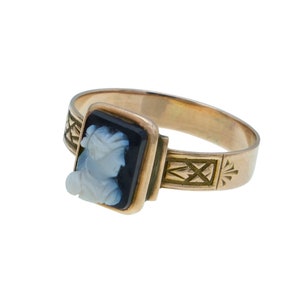 Sweet Antique 14k Gold Victorian Ring Portrait Hardstone Cameo