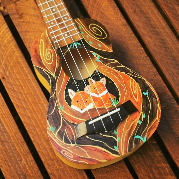Hand Painted Soprano ukulele -  Two Foxes In Lair