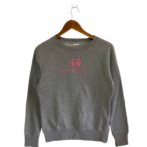 vintage new balance sweatshirt women sweatshirt big logo jumper pullover women size jumper spellout logo