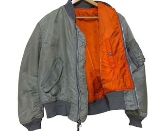 Vintage 80s 90s US Air Force Bomber Green Flight Jacket USAF